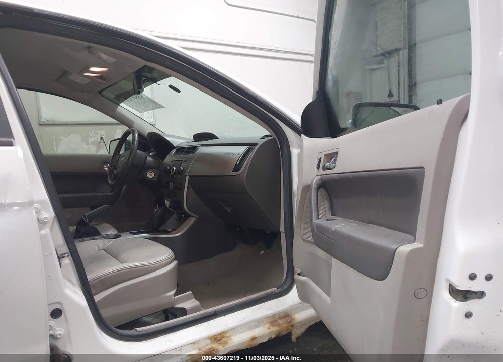 2009 FORD FOCUS SEL VIN: 1FAHP37N59W247466
