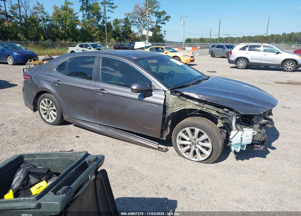 2020 TOYOTA CAMRY LE VIN: 4T1C11AK8LU909841