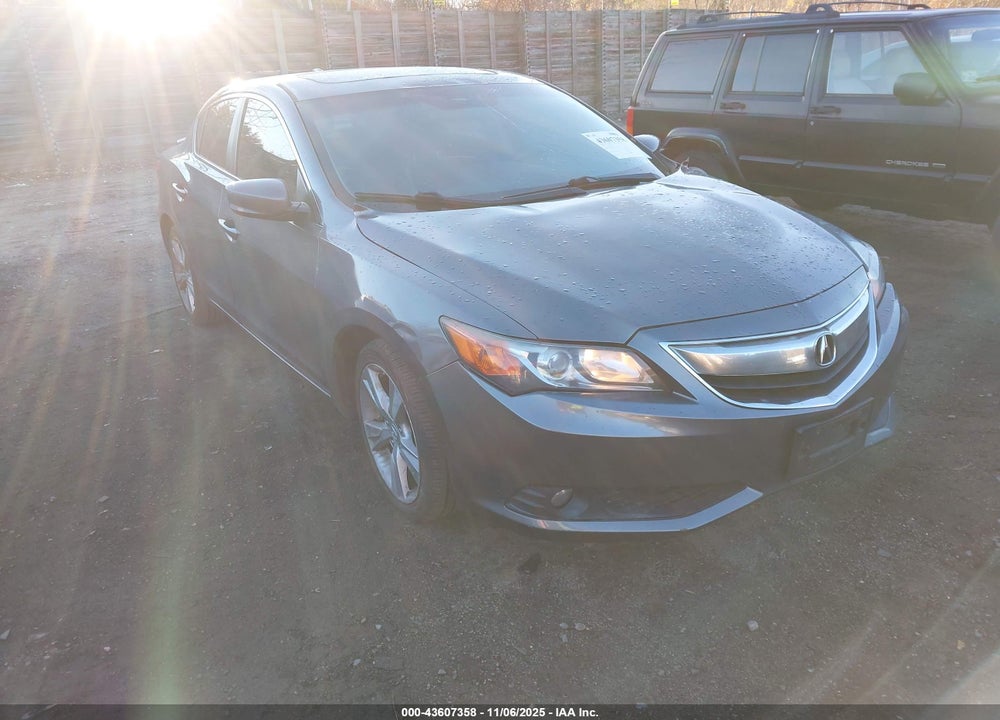 2013 ACURA ILX VIN: 19VDE1F51DE013924