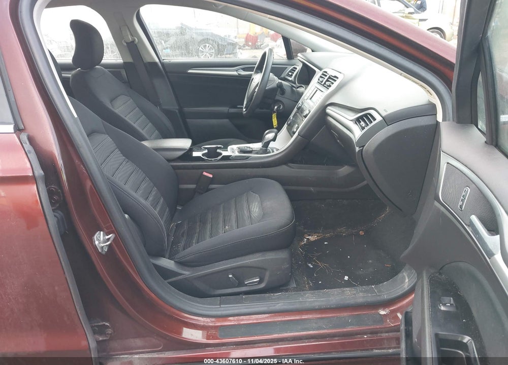 2016 FORD FUSION SE VIN: 3FA6P0H79GR301177
