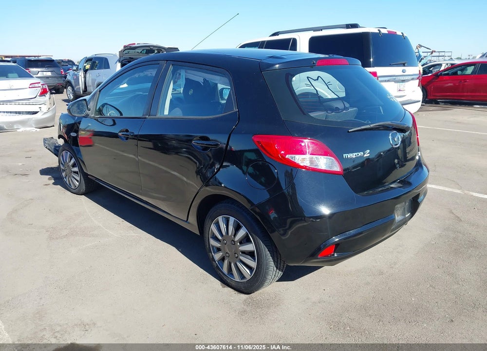 2012 MAZDA 2 SPORT VIN: JM1DE1KZ1C0147985