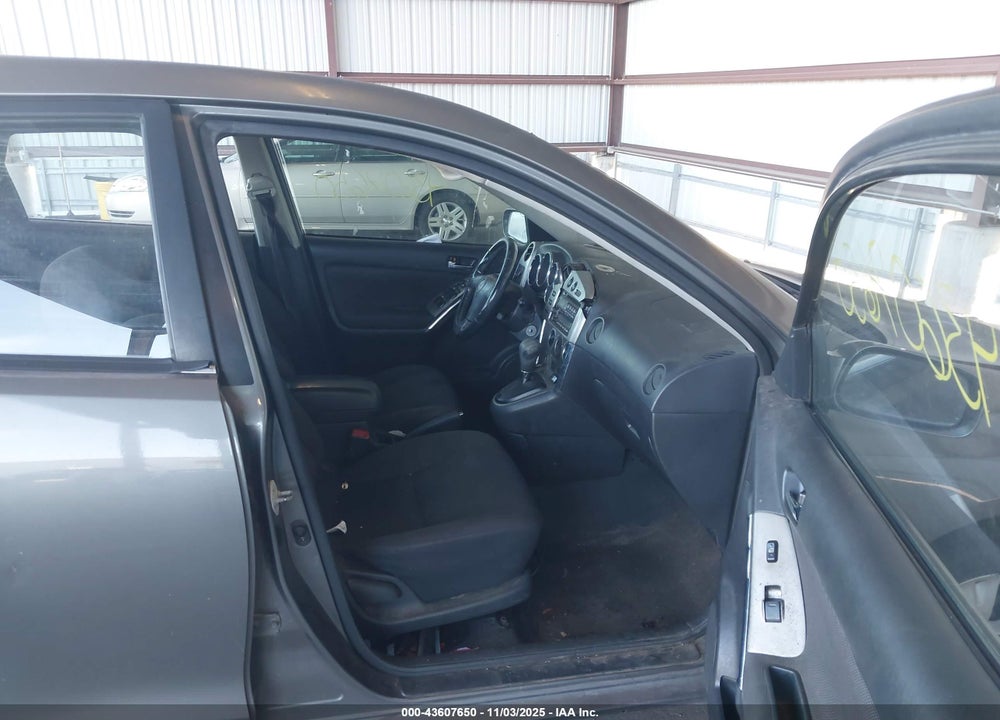 2004 TOYOTA MATRIX/XR VIN: 2T1KR32E74C226928
