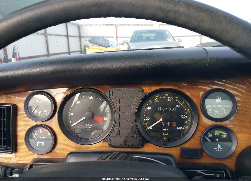 1985 JAGUAR XJ6 VIN: SAJAV1340FC394392