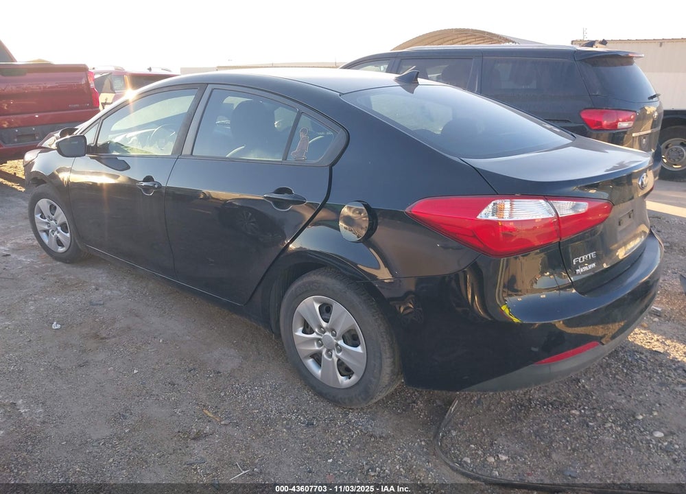 2016 KIA FORTE LX VIN: KNAFX4A61G5537907