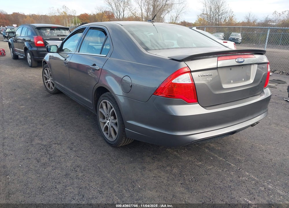 2011 FORD FUSION VIN: 3FAHP0HAXBR284452