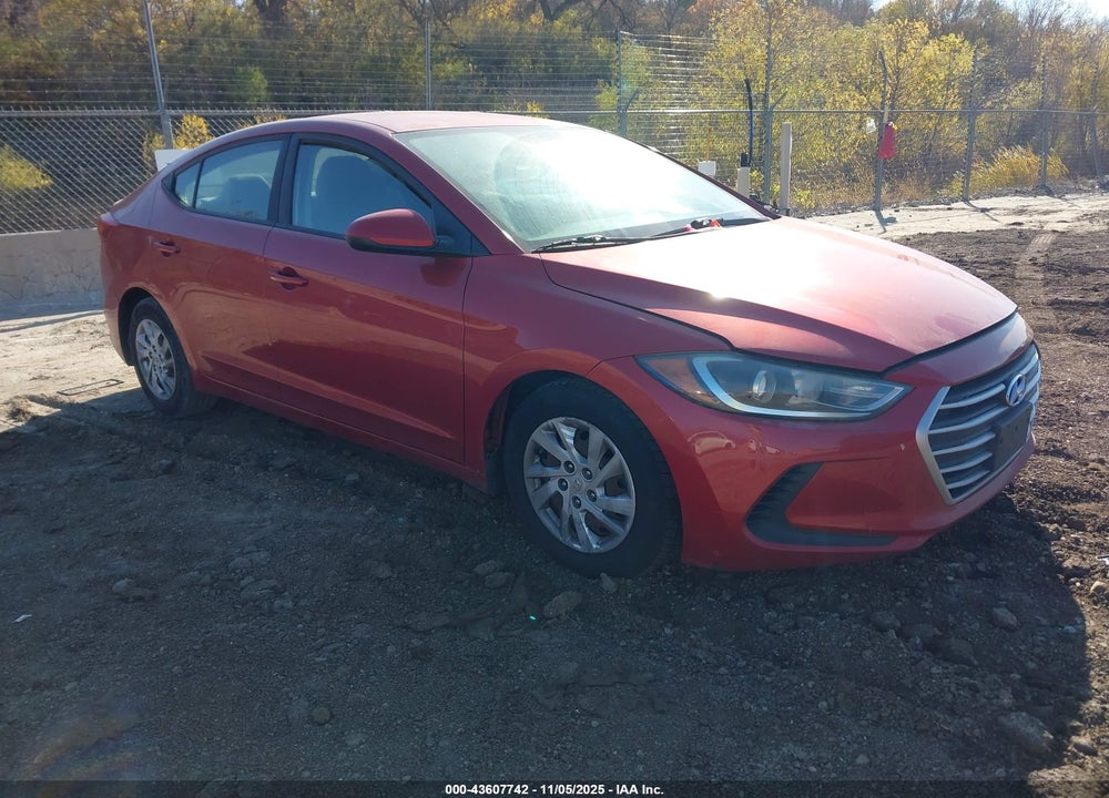 2017 HYUNDAI ELANTRA SE VIN: 5NPD74LF1HH135216