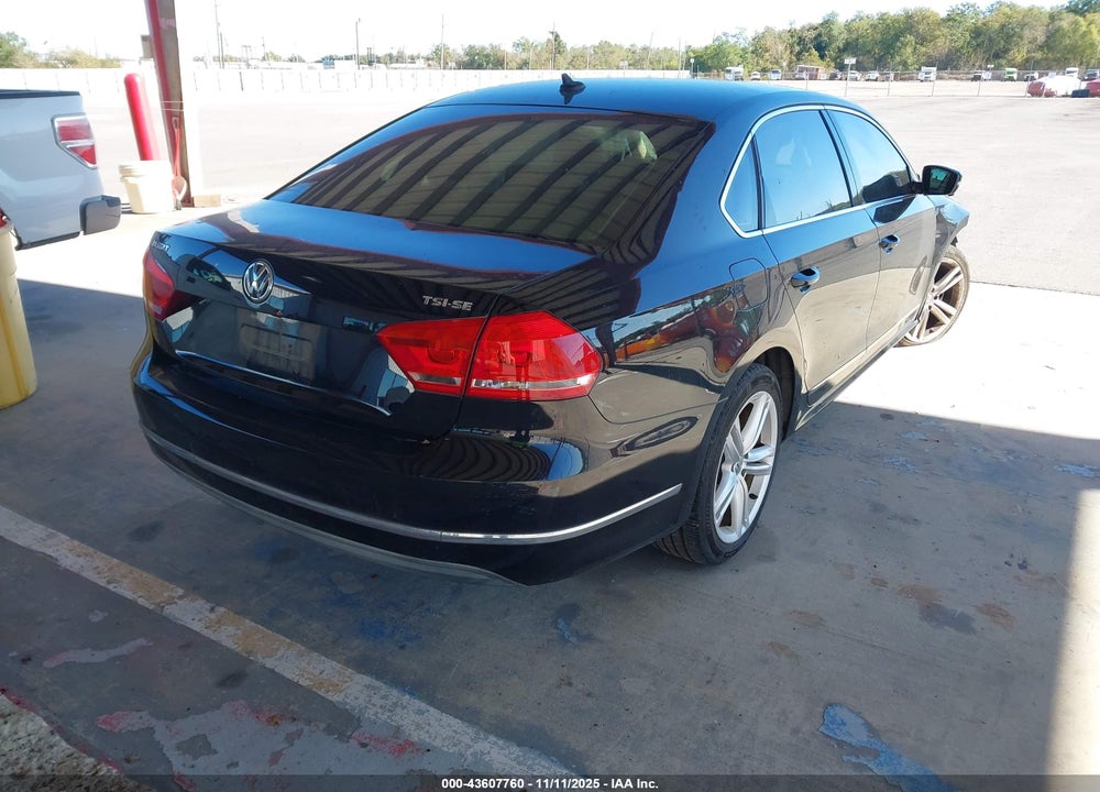 2015 VOLKSWAGEN PASSAT 1.8T SE VIN: 1VWBS7A32FC003992