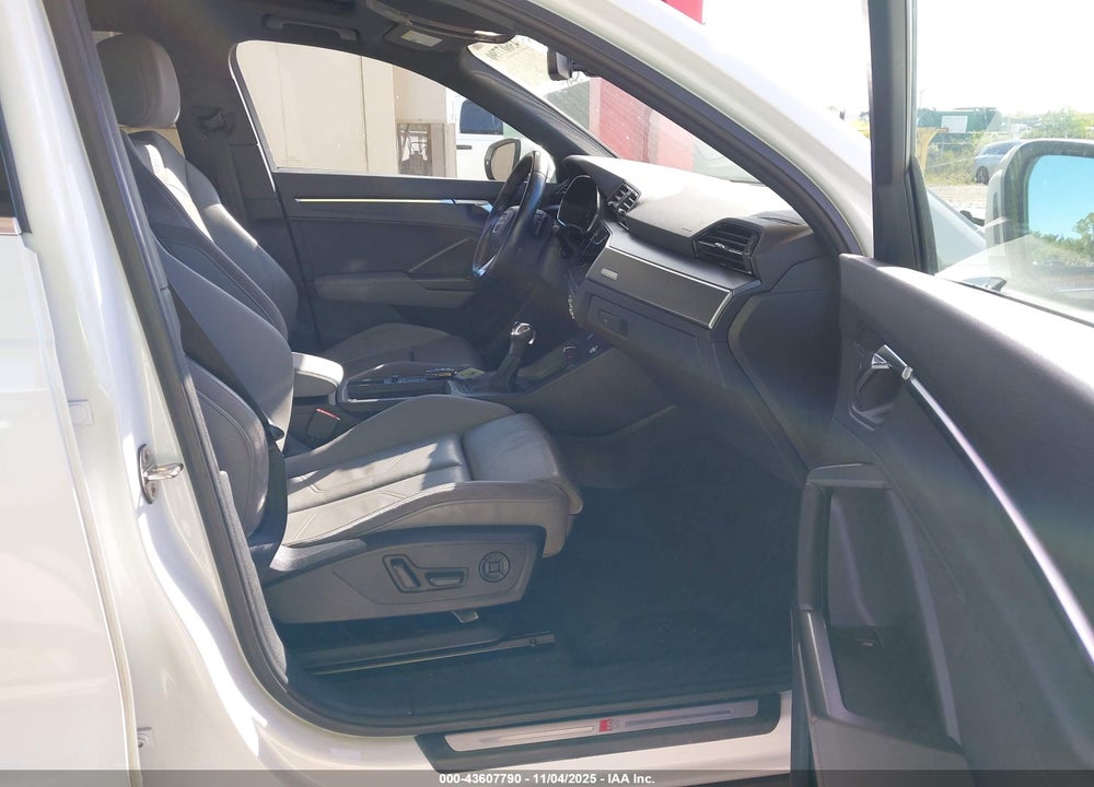 2019 AUDI Q3 2.0T S LINE PREMIUM VIN: WA1EECF34K1085216