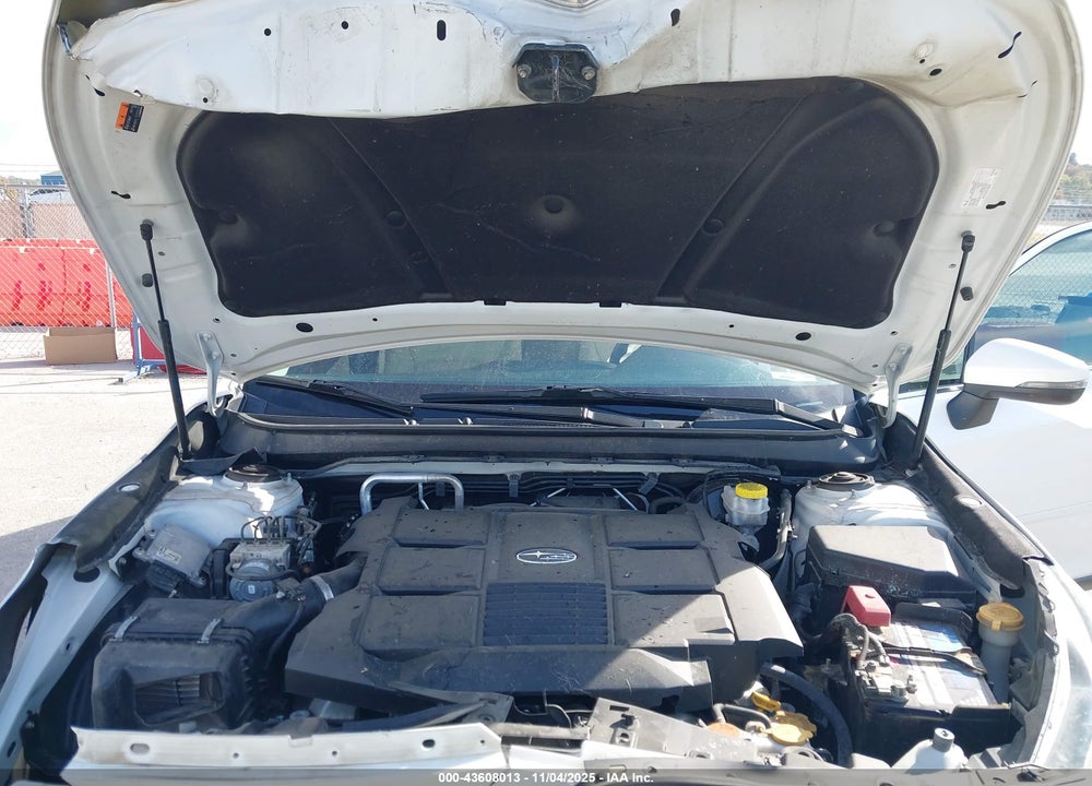2018 SUBARU OUTBACK 3.6R LIMITED VIN: 4S4BSENC9J3221434