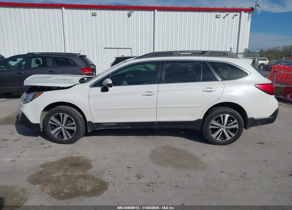 2018 SUBARU OUTBACK 3.6R LIMITED VIN: 4S4BSENC9J3221434