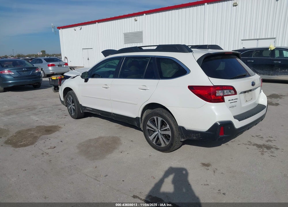 2018 SUBARU OUTBACK 3.6R LIMITED VIN: 4S4BSENC9J3221434