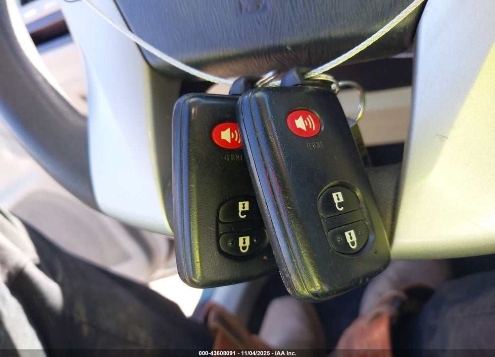 2014 TOYOTA PRIUS V THREE VIN: JTDZN3EU9E3303810