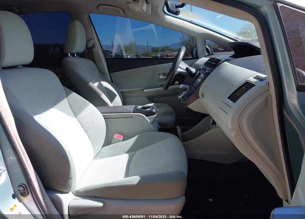2014 TOYOTA PRIUS V THREE VIN: JTDZN3EU9E3303810