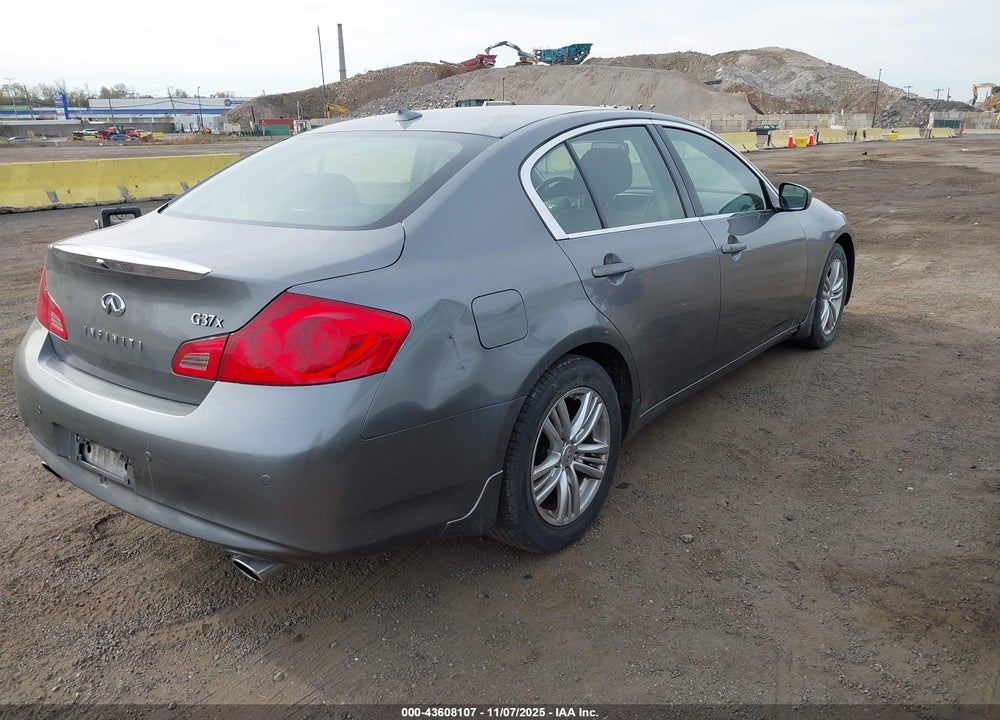 2013 INFINITI G37X VIN: JN1CV6AR5DM764653