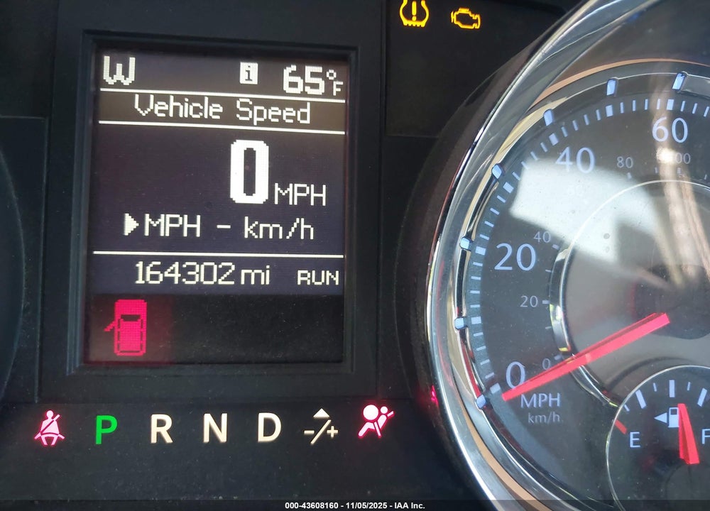 2014 CHRYSLER TOWN & COUNTRY TOURING VIN: 2C4RC1BG9ER381732