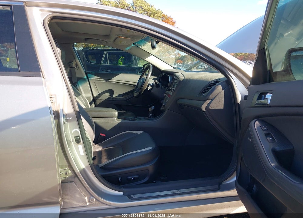 2012 KIA OPTIMA SX VIN: 5XXGR4A65CG025770