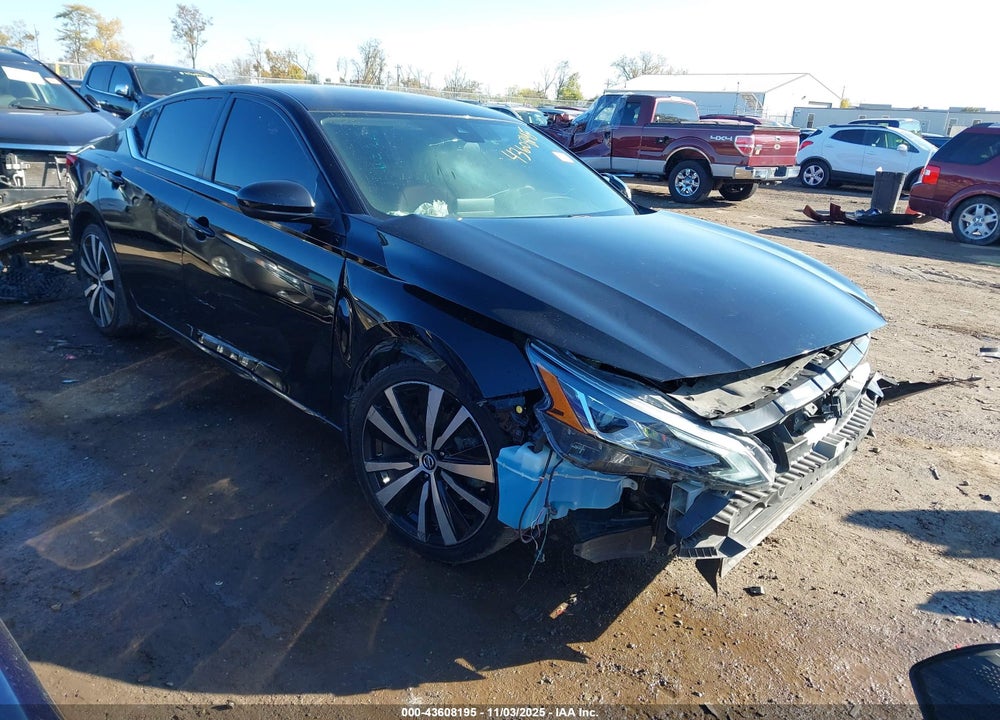 2022 NISSAN ALTIMA SR FWD VIN: 1N4BL4CV0NN341140