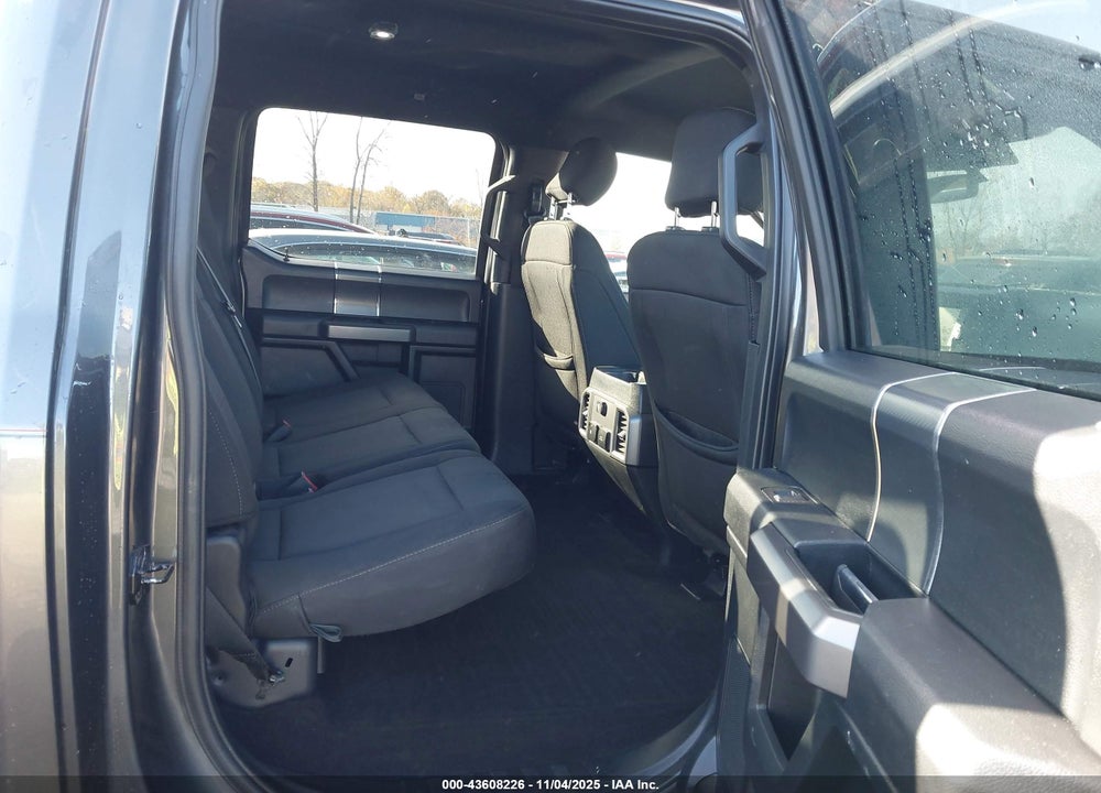 2019 FORD F-150 XLT VIN: 1FTFW1E48KFC83807