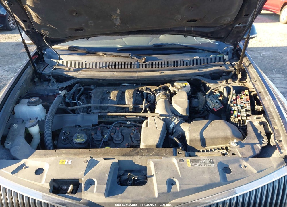 2014 LINCOLN MKT VIN: 2LMHJ5FK2EBL50175