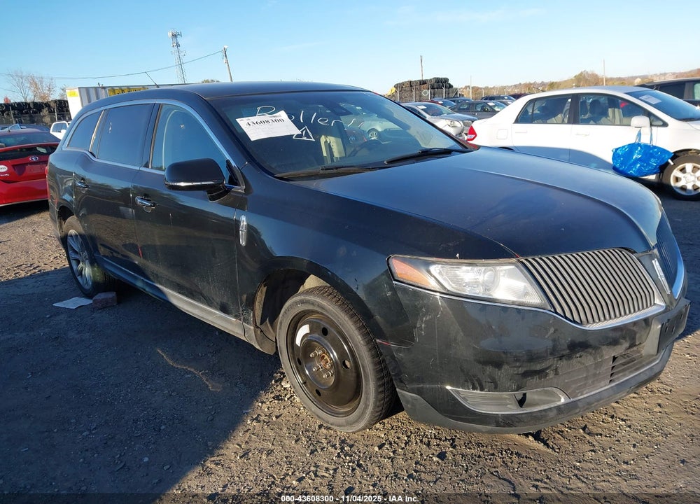 2014 LINCOLN MKT VIN: 2LMHJ5FK2EBL50175