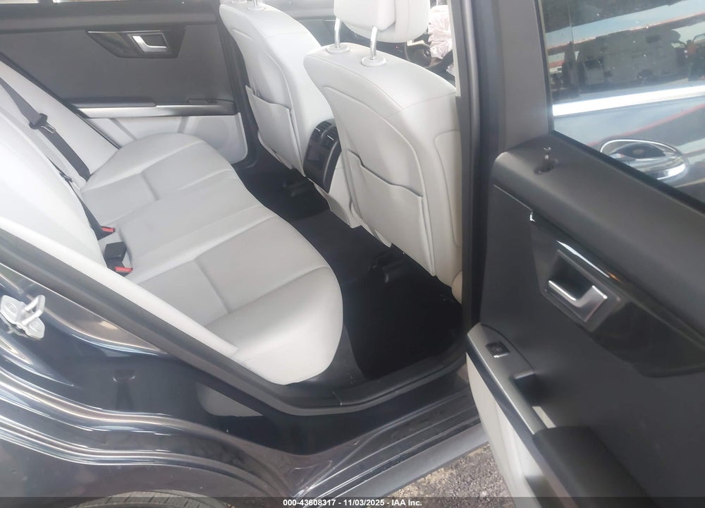 2014 MERCEDES-BENZ GLK 350 VIN: WDCGG5HB0EG285899