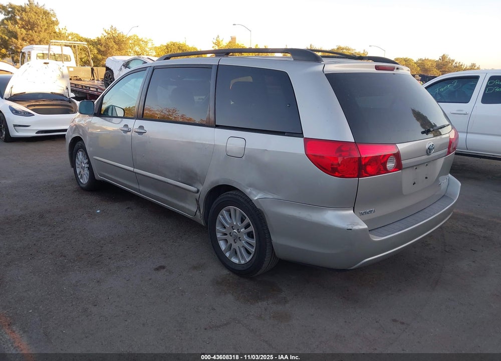 2007 TOYOTA SIENNA XLE VIN: 5TDZK22C67S085003