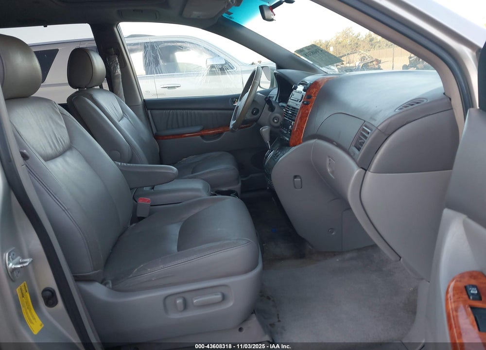 2007 TOYOTA SIENNA XLE VIN: 5TDZK22C67S085003