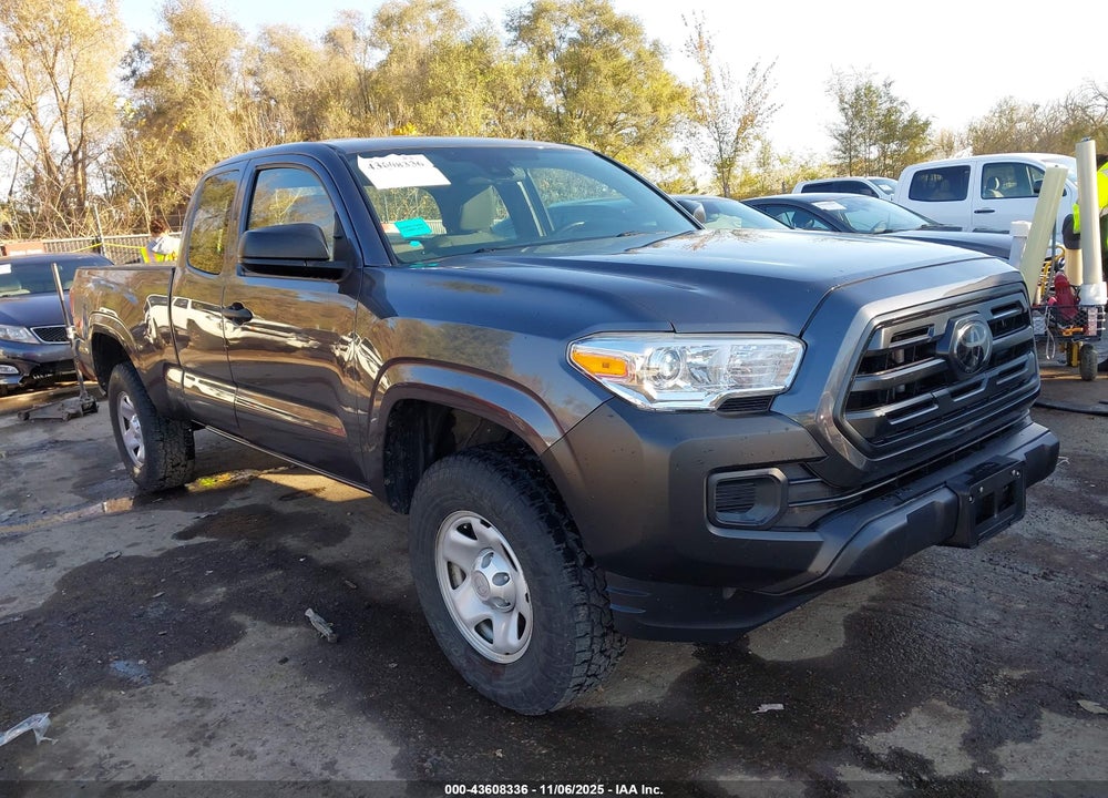 2018 TOYOTA TACOMA SR VIN: 5TFRX5GN6JX118855