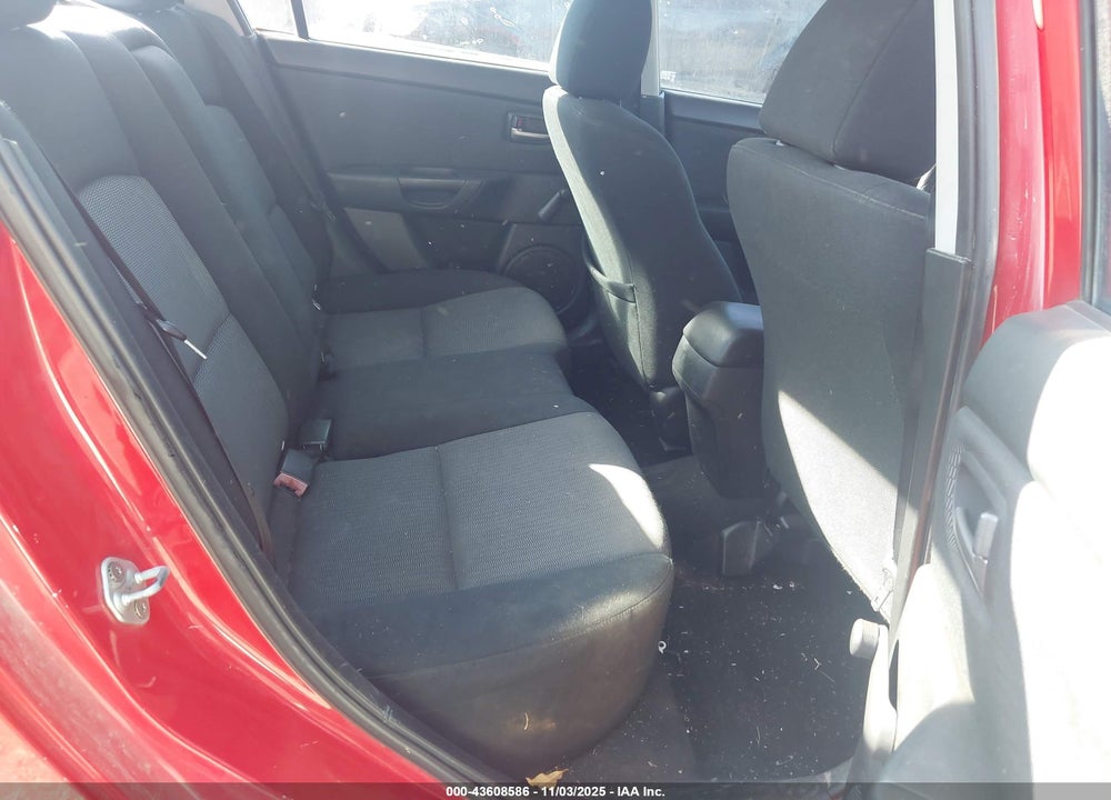 2008 MAZDA 3 I SPORT VIN: JM1BK12FX81795994