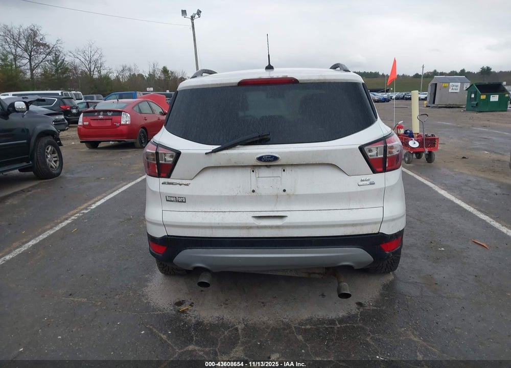 2017 FORD ESCAPE SE VIN: 1FMCU9G95HUC12676