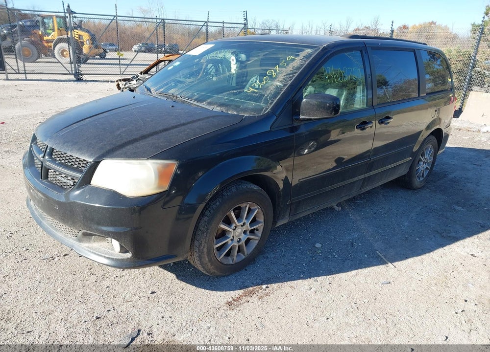 2011 DODGE GRAND CARAVAN R/T VIN: 2D4RN7DGXBR697052