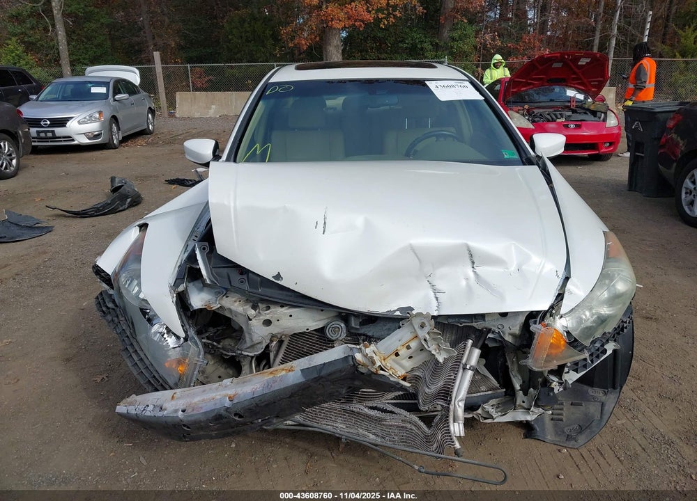 2009 HONDA ACCORD VIN: 1HGCP36879A008547