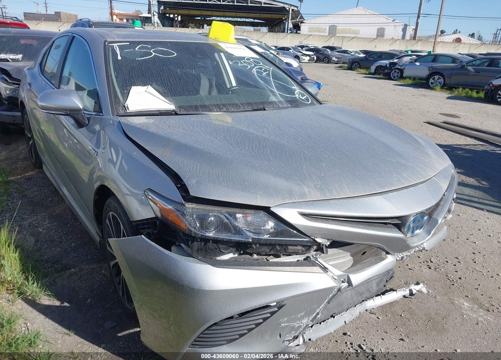 2020 TOYOTA CAMRY SE HYBRID VIN: 4T1J31AK1LU011261