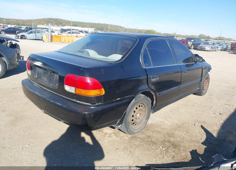 1997 HONDA CIVIC LX VIN: JHMEJ6572VS027058