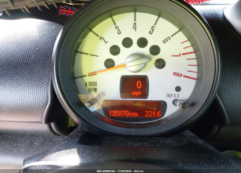 2013 MINI COUNTRYMAN COOPER S VIN: WMWZC3C56DWP51045