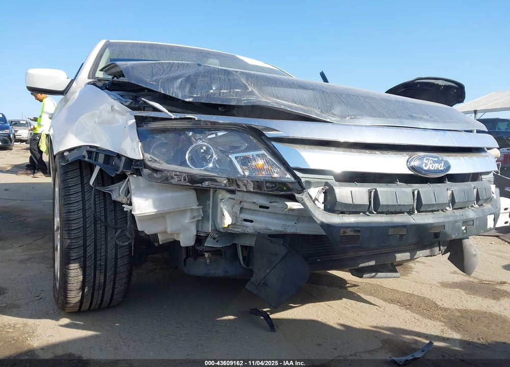 2010 FORD FUSION SE VIN: 3FAHP0HA5AR168266