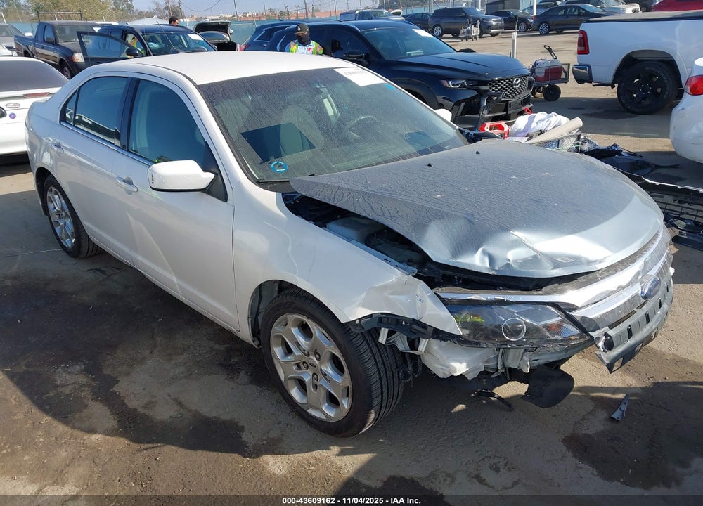 2010 FORD FUSION SE VIN: 3FAHP0HA5AR168266