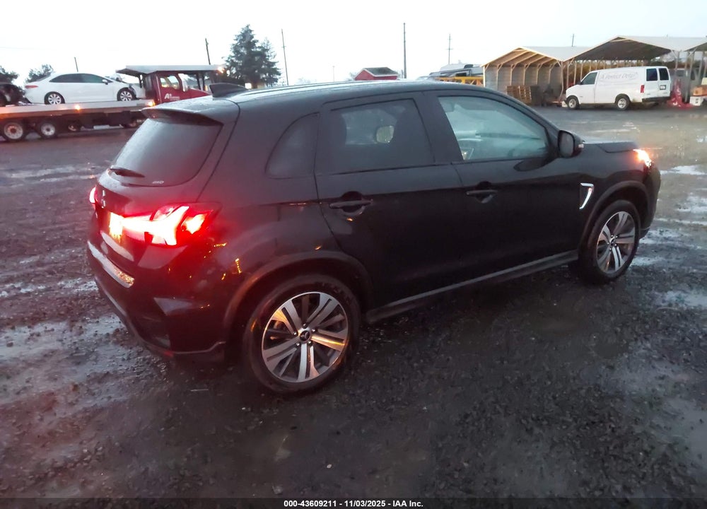 2024 MITSUBISHI OUTLANDER SPORT VIN: JA4ARUAU0RU016038