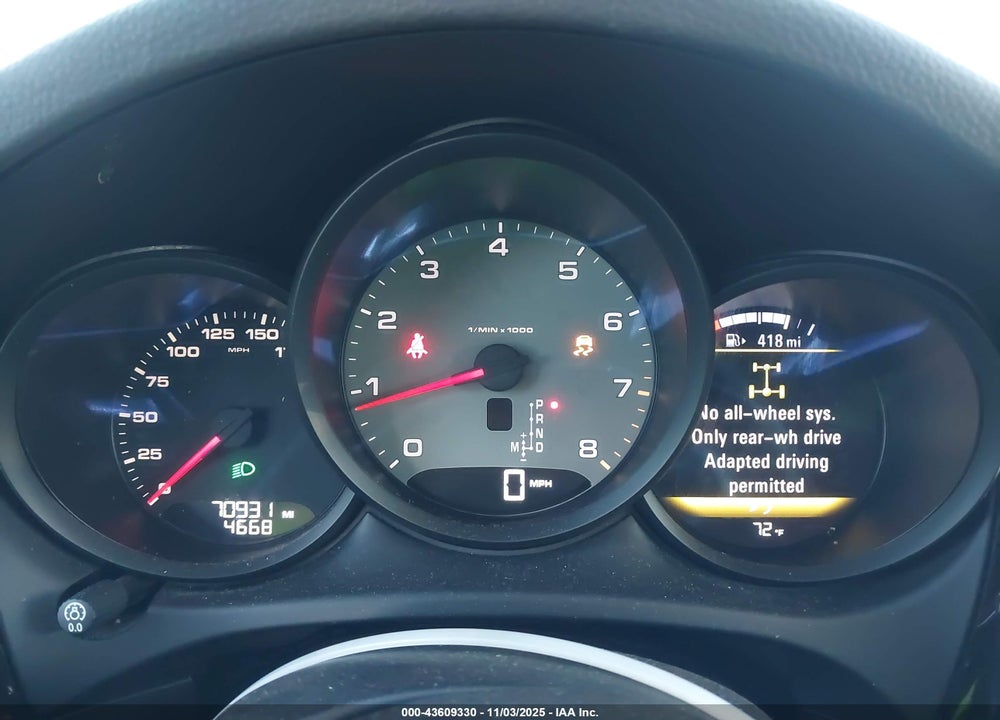 2016 PORSCHE MACAN VIN: WP1AB2A51GLB51778