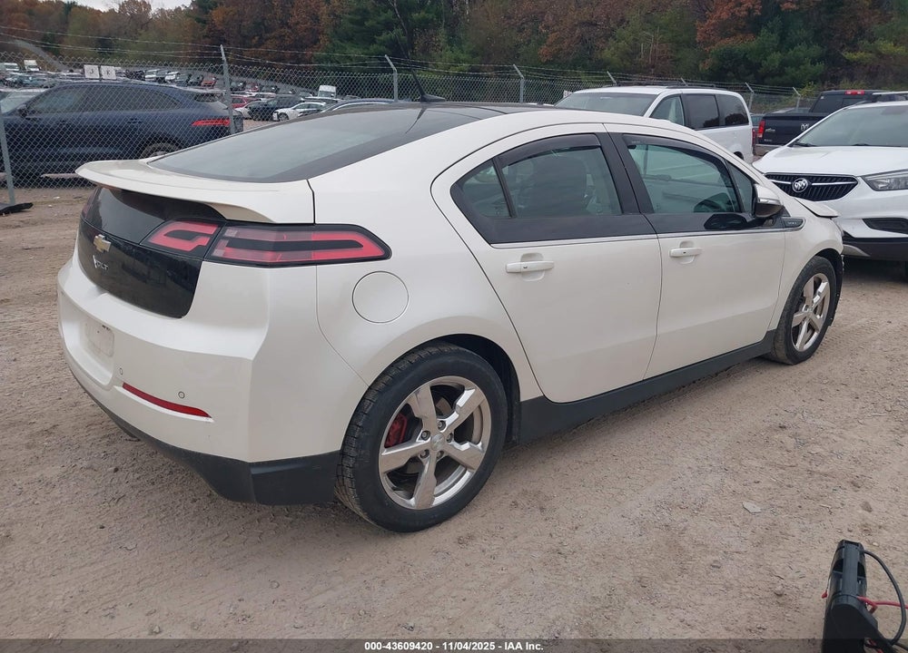2012 CHEVROLET VOLT VIN: 1G1RD6E42CU113755