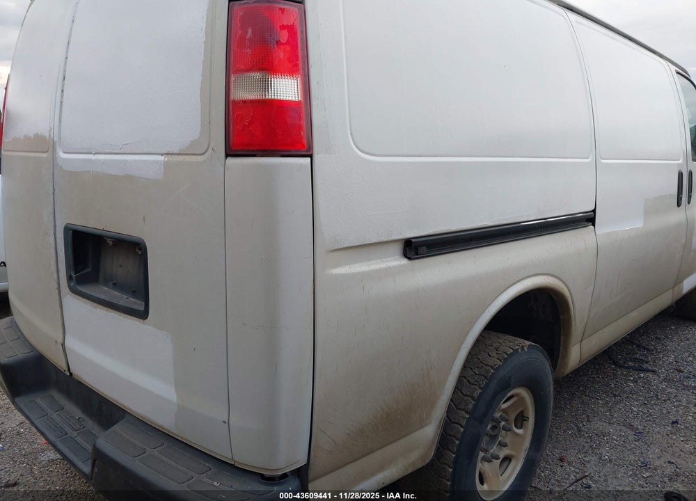 2014 CHEVROLET EXPRESS 2500 WORK VAN VIN: 1GCWGFCA6E1206017