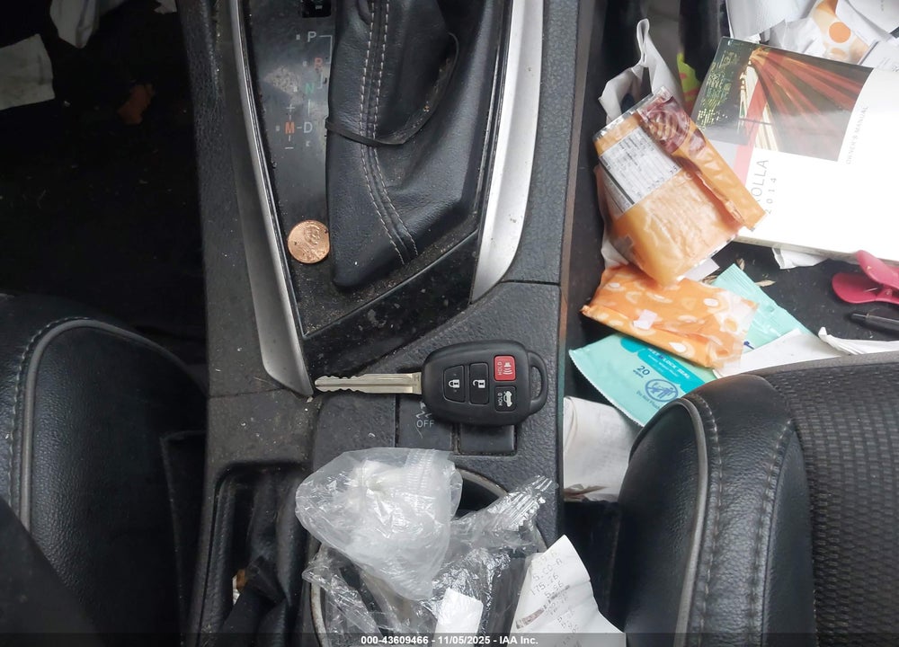 2014 TOYOTA COROLLA S PLUS VIN: 5YFBURHE9EP078288