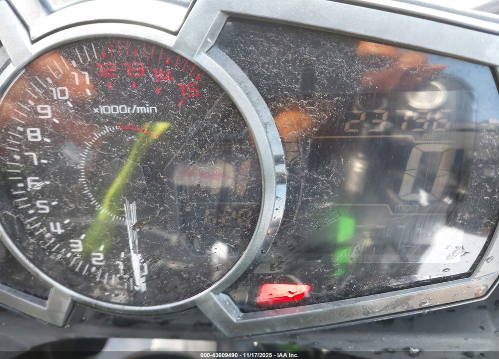 2019 KAWASAKI EX400 VIN: JKAEXKG1XKDA20809