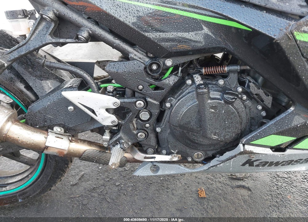 2019 KAWASAKI EX400 VIN: JKAEXKG1XKDA20809