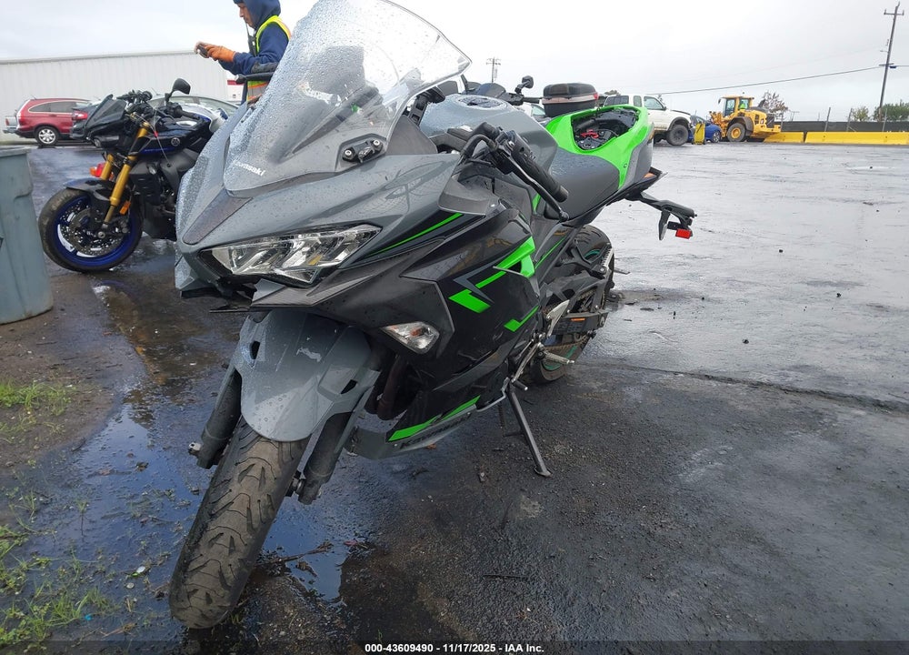 2019 KAWASAKI EX400 VIN: JKAEXKG1XKDA20809