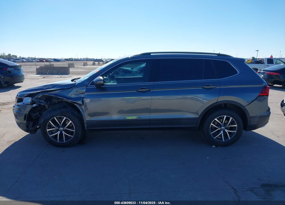 2019 VOLKSWAGEN TIGUAN 2.0T SE/2.0T SEL/2.0T SEL R-LINE/2.0T SEL R-LINE BLACK VIN: 3VV2B7AX0KM017003