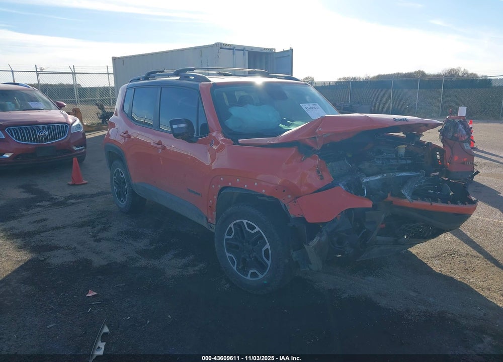 2015 JEEP RENEGADE TRAILHAWK VIN: ZACCJBCT6FPB91969