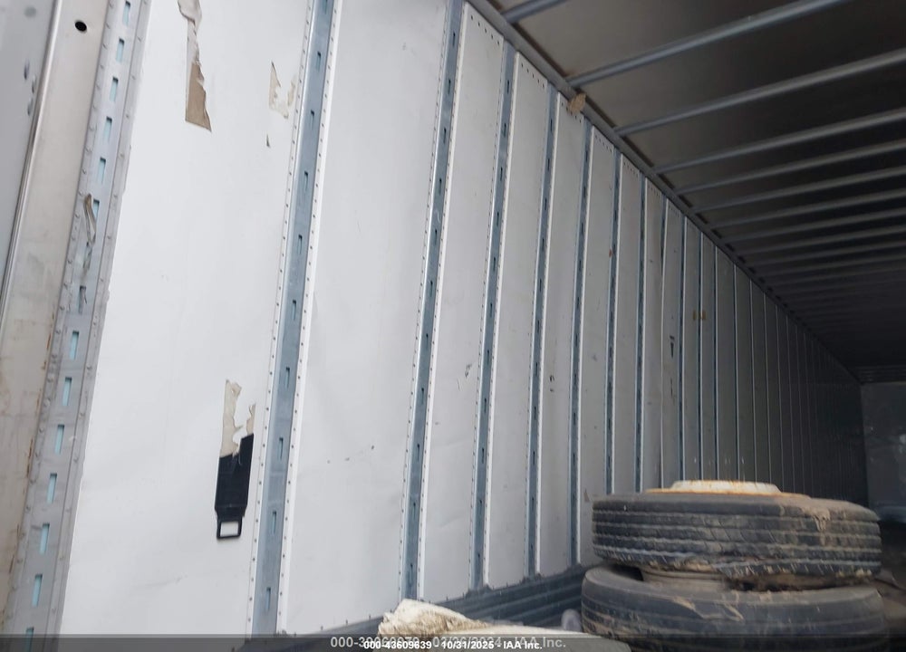 2018 UTILITY TRAILER MFG UTILITY TRAILER MFG VIN: 1UYVS2533J3184933