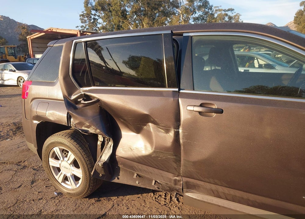 2015 GMC TERRAIN VIN: 2GKALMEK1F6251823