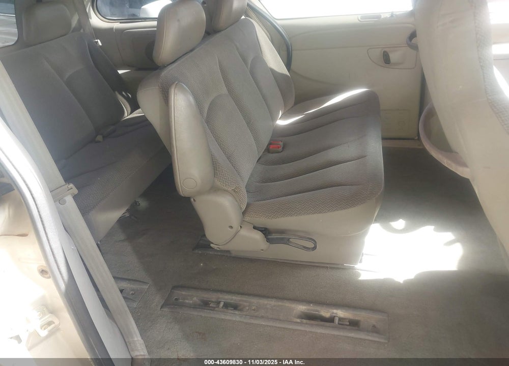2005 DODGE CARAVAN SE VIN: 1D4GP25EX5B333492